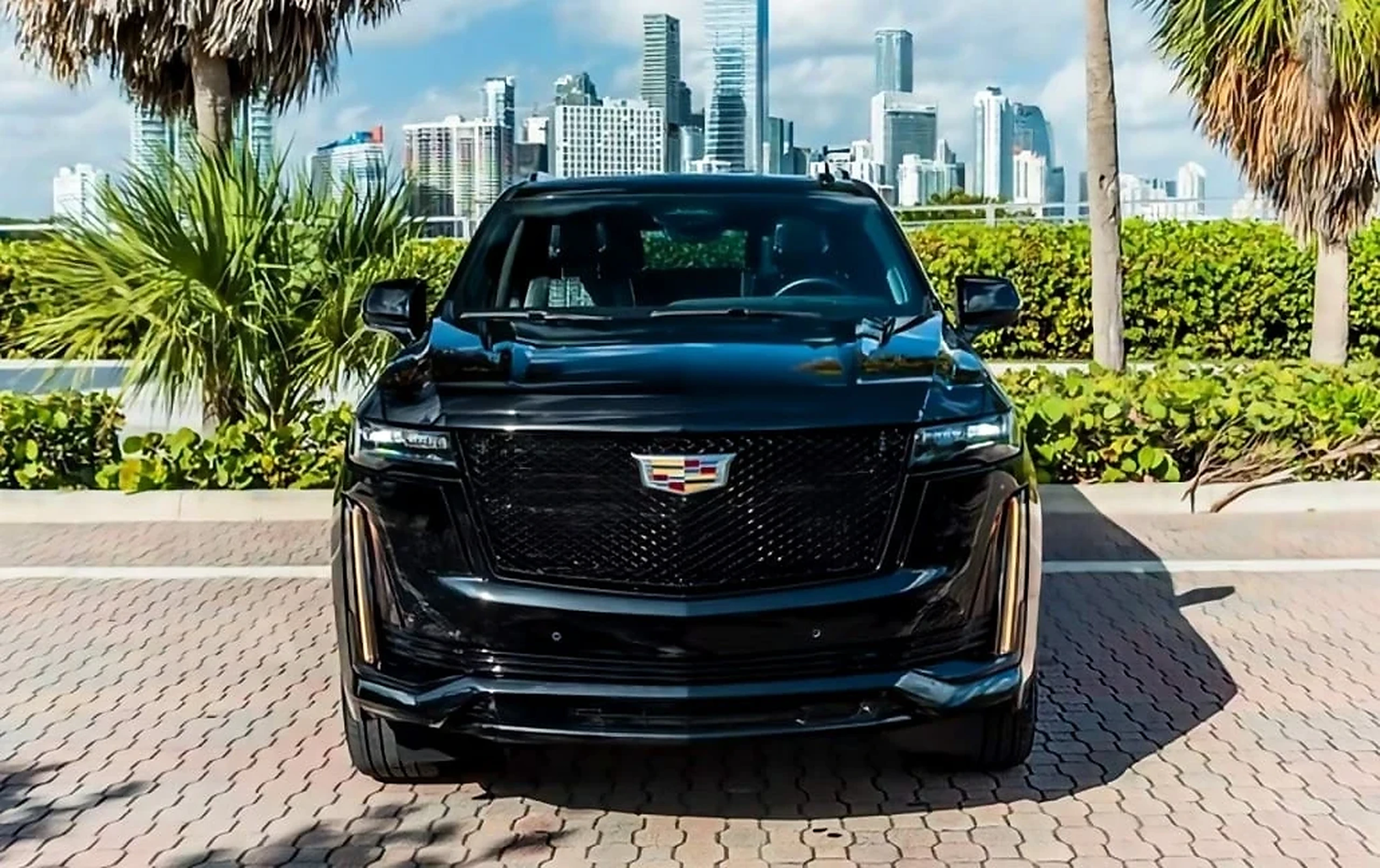 Cadillac Escalade ESV for family vacation luxury suv rentals — weekly and monthly luxury car rental Miami — RENT MIAMI LUXURY guide